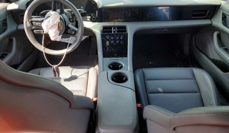 
								2021 Porsche Taycan full									