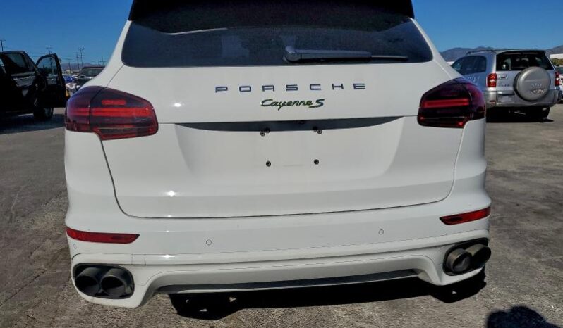 
								2017 Porsche Cayenne full									