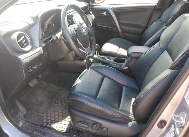 
								2017 Toyota Rav4 full									