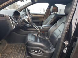 
										2019 Porsche Cayenne full									