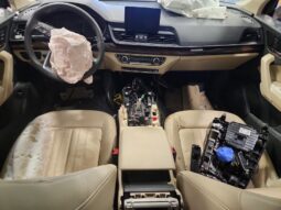 
										2019 Audi Q5 full									