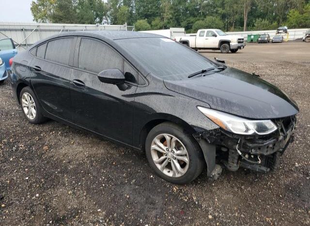 
								2019 Chevrolet Cruze ls full									