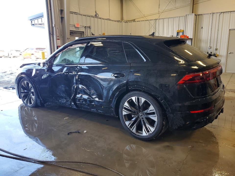 2026 Audi Q8