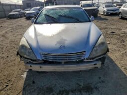 
										2002 Lexus Es 300 full									