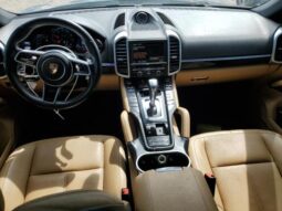 
										2016 Porsche Cayenne full									