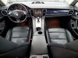 
										2013 Porsche Panamera full									