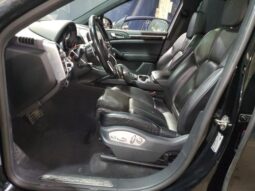
										2017 Porsche Cayenne full									