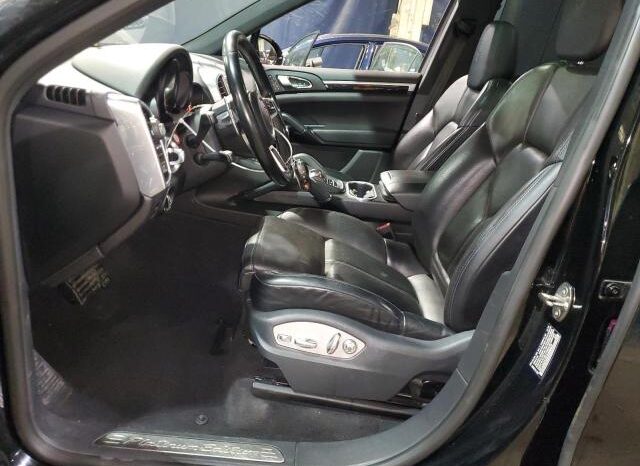 
								2017 Porsche Cayenne full									