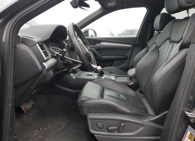 
								2020 Audi Q5 full									