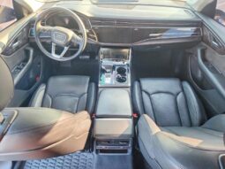 
										2019 Audi Q8 full									