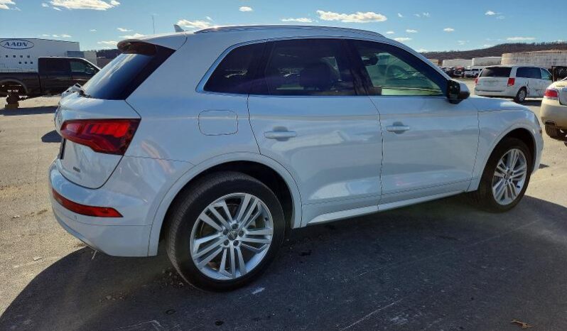 
								2020 Audi Q5 full									