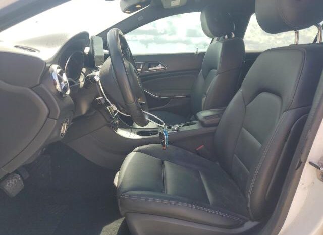 
								2019 Mercedes-benz Gla-class full									