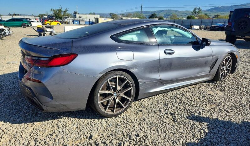 
								2022 BMW M8 full									