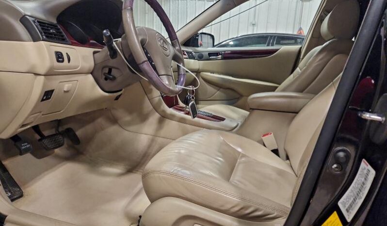 
								2002 Lexus Es 300 full									