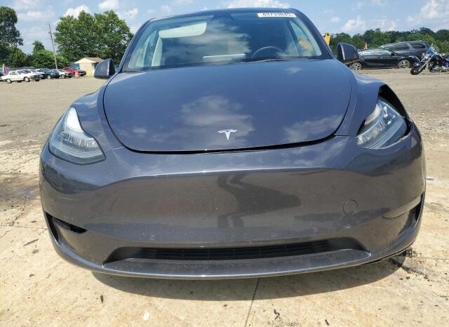 
								2022 Tesla Model y full									