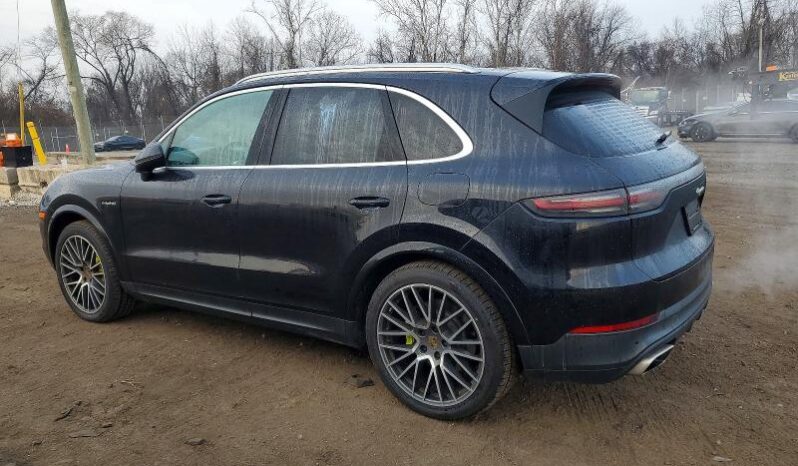 
								2019 Porsche Cayenne full									