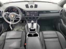 
										2021 Porsche Cayenne full									