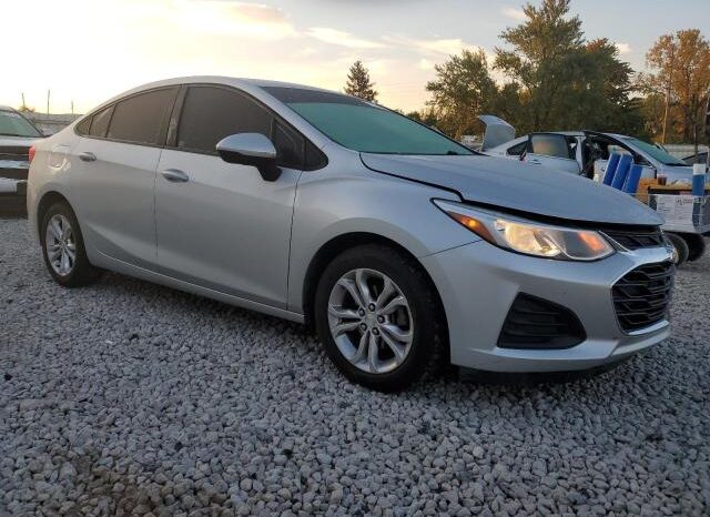
								2019 Chevrolet Cruze ls full									