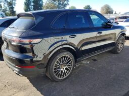 
										2021 Porsche Cayenne full									