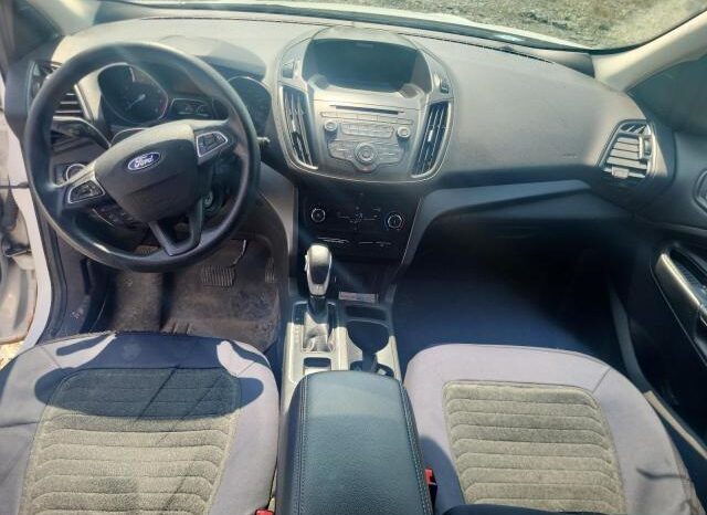 
								2017 Ford Escape s full									