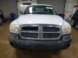 
										2005 Dodge Dakota full									
