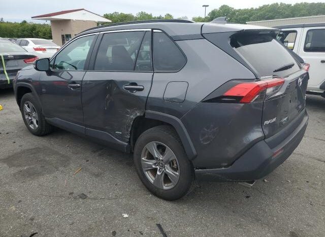 
								2022 Toyota Rav4 full									