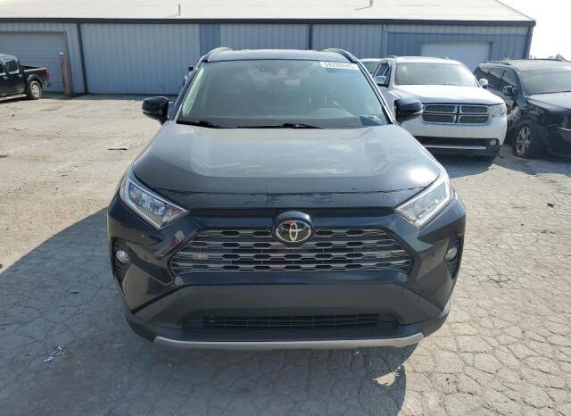 
								2020 Toyota Rav4 full									