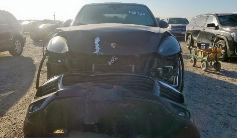 
								2017 Porsche Cayenne full									