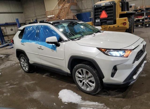 
								2021 Toyota Rav4 full									