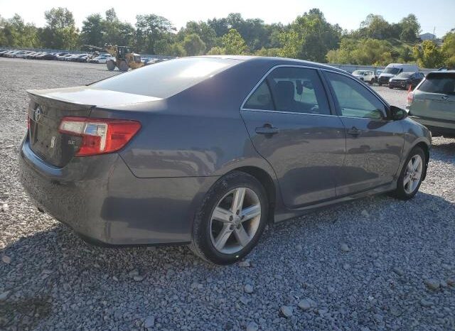 
								2014 Toyota Camry l full									