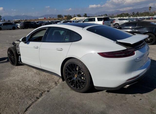 
								2018 Porsche Panamera full									