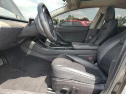 
										2019 Tesla Model 3 full									