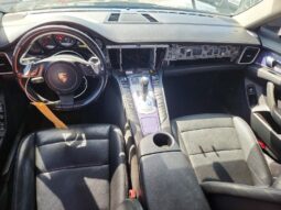 
										2011 Porsche Panamera full									