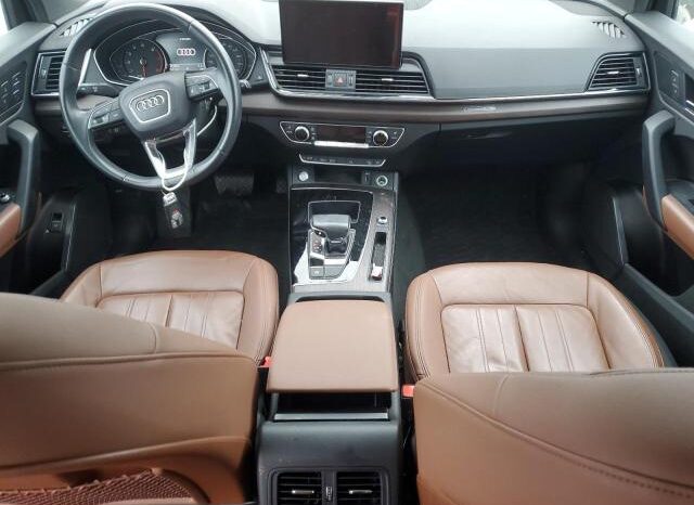 
								2021 Audi Q5 full									