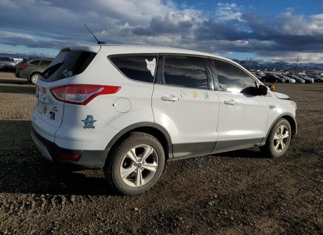 
								2015 Ford Escape se full									