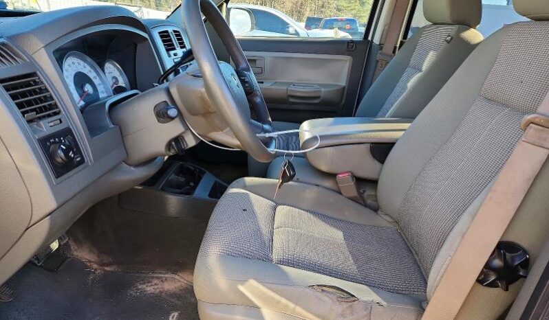 
								2007 Dodge Dakota full									