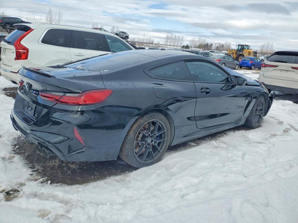 2020 BMW M8
