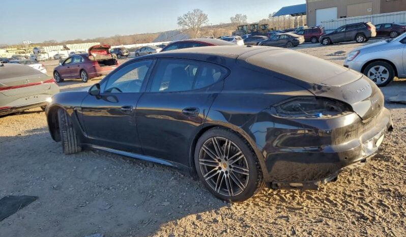 
								2016 Porsche Panamera full									