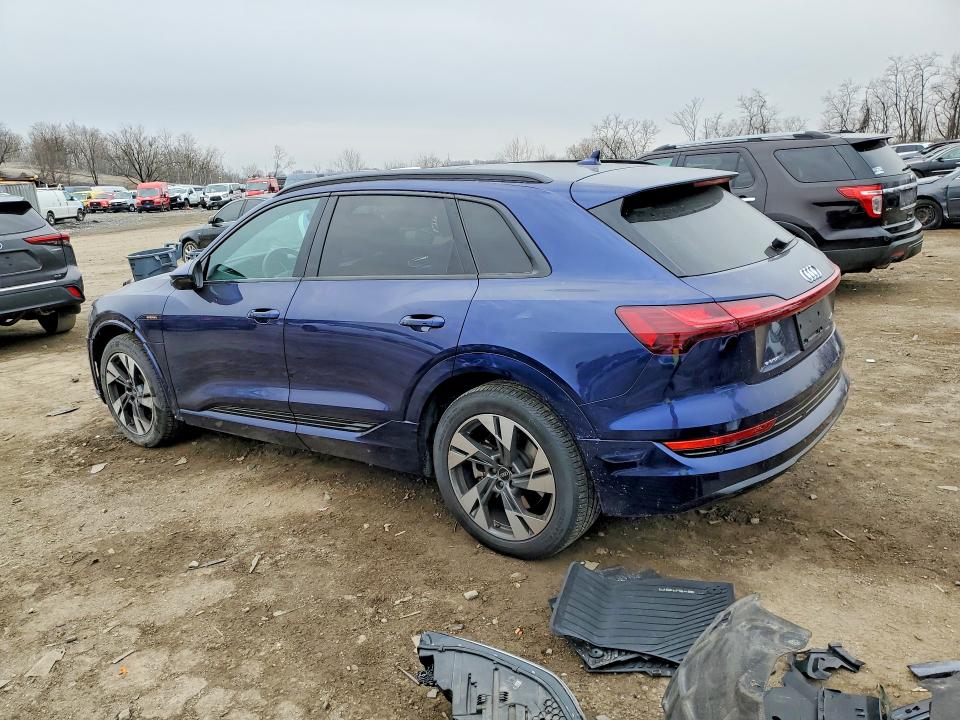 2022 Audi E-tron