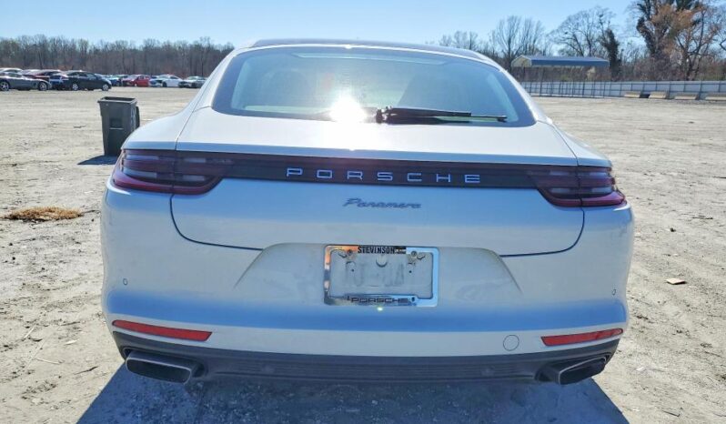 
								2017 Porsche Panamera full									