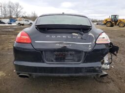 
										2013 Porsche Panamera full									