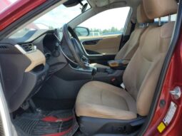 
										2019 Toyota Rav4 full									
