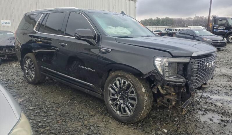 
								2023 Gmc Yukon full									