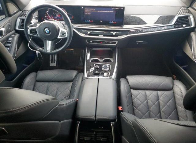 
								2023 BMW X7 full									