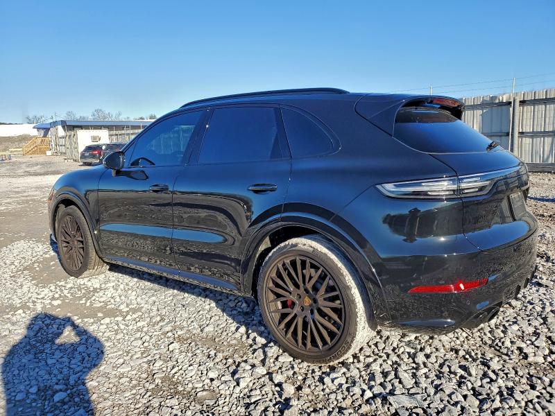 2023 Porsche Cayenne