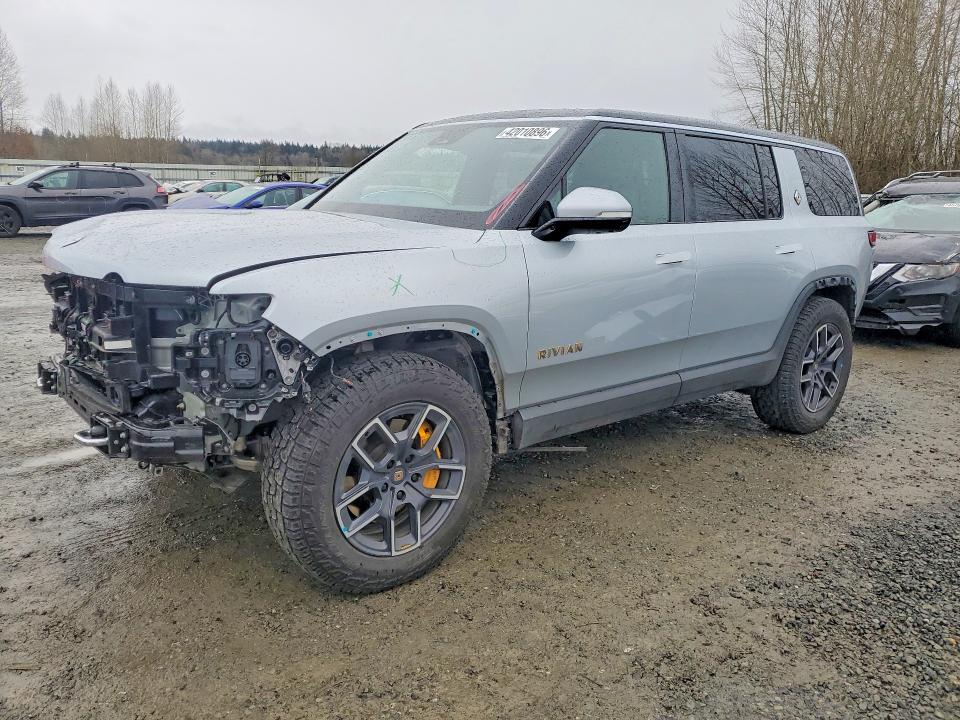 2023 Rivian R1s