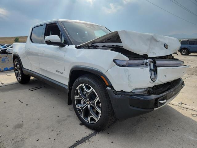 2025 Rivian R1t advent