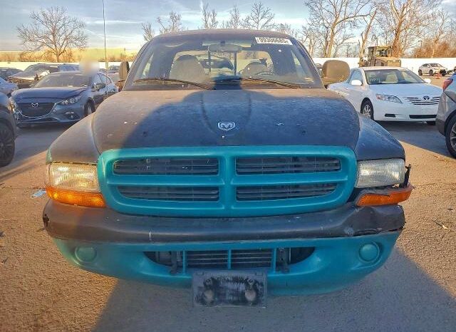 
								1997 Dodge Dakota full									