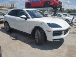 
										2024 Porsche Cayenne full									