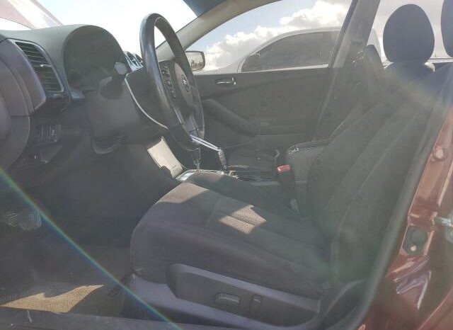 
								2012 Nissan Altima bas full									